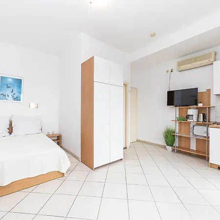 Lovely In Kastel Stafilic Kaštela