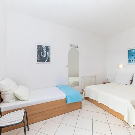 Lovely In Kastel Stafilic