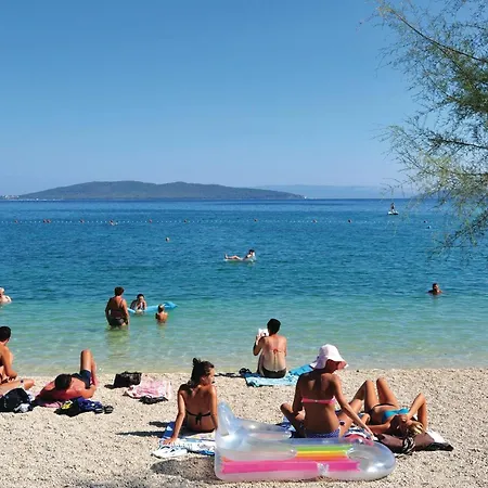 Lovely In Kastel Stafilic